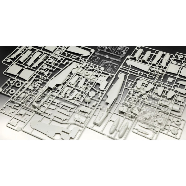 Фото - Набор для моделирования техники Revell модель самолет Messerschmitt Bf109 G-2/4 1:32 (RVL-03829)