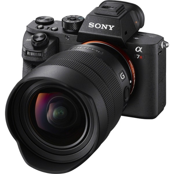 Фото - Об'єктив до фотокамери Sony 12-24mm f/4.0 G for NEX FF (SEL1224G.SYX)