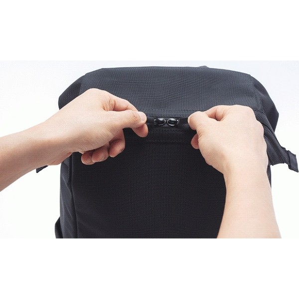 Фото - Рюкзак для ноутбуку RunMi 90 MultiTasker Black (6971732586060)