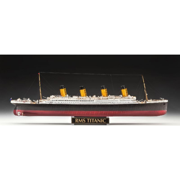 Фото - Набор для моделирования техники Revell набор Лайнер Титаник. К 100-летию постройки 1:400 (RVL-05715)