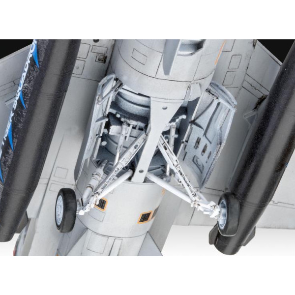 Фото - Набір для моделювання техніки Revell набір Літак F-16D Tigermeet 2014 1:72 (RVL-63844)