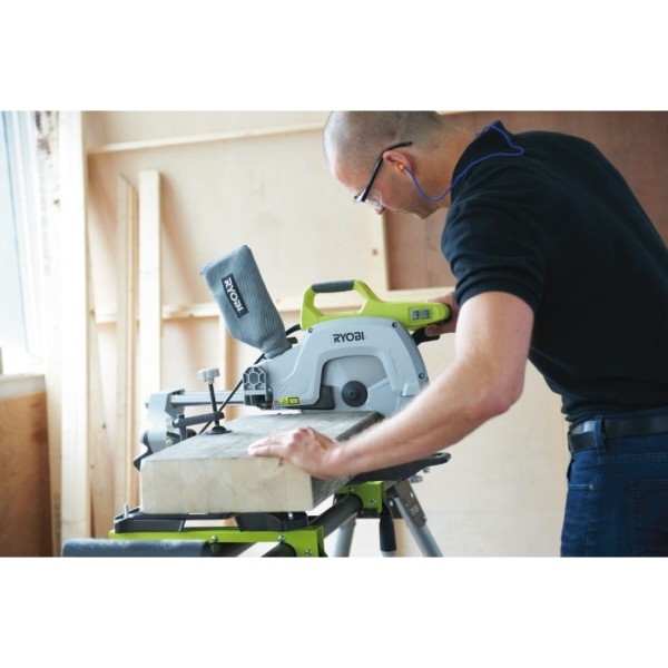 Фото - Мікропошкодження - Пила торцева Ryobi EMS254L