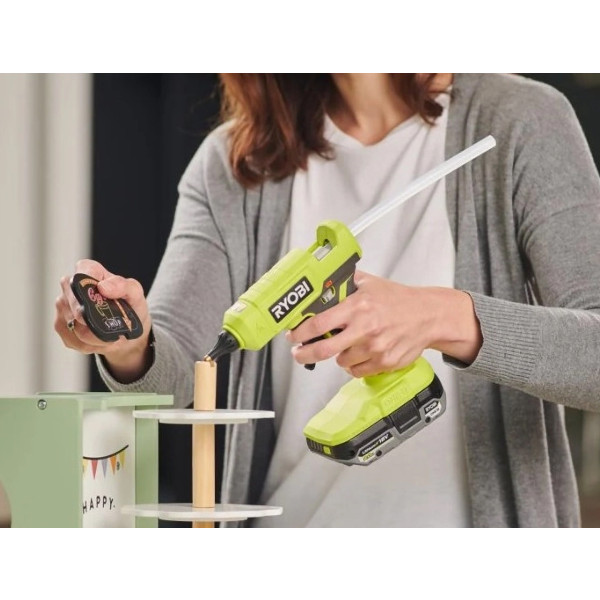 Фото - Клейовий пістолет Ryobi RGLU18-0 ONE+18В (5133005717)