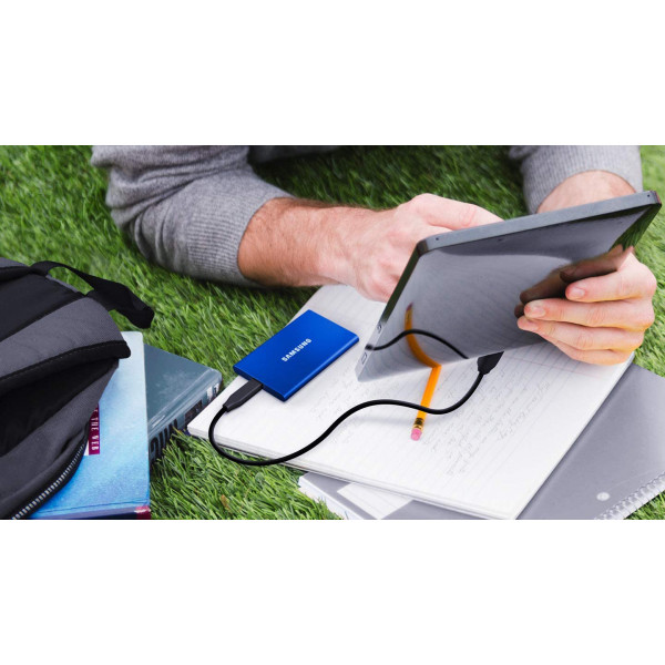 Фото - SSD-накопитель внешний Samsung T7 Blue 1 TB (MU-PC1T0H/WW)