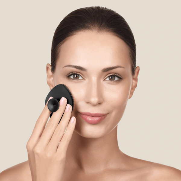 Фото - Щетка для чистки лица GESKE Facial Brush 4 в 1 серый с держателем (GK000038GY01)