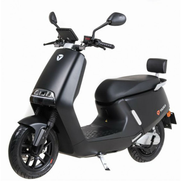 Фото - Электроскутер YADEA G5 Black
