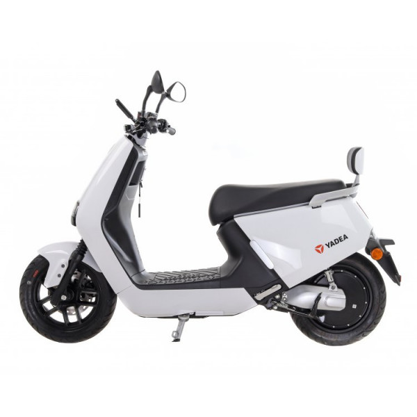 Фото - Электроскутер YADEA G5 White