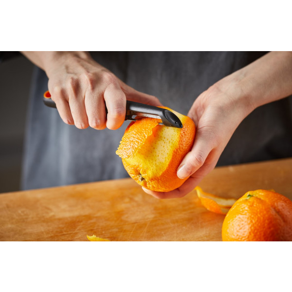 Фото - Овочечистка Fiskars Form (1014419)
