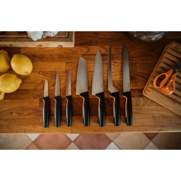 Фото - Нож кухонный Fiskars FF (1057542)