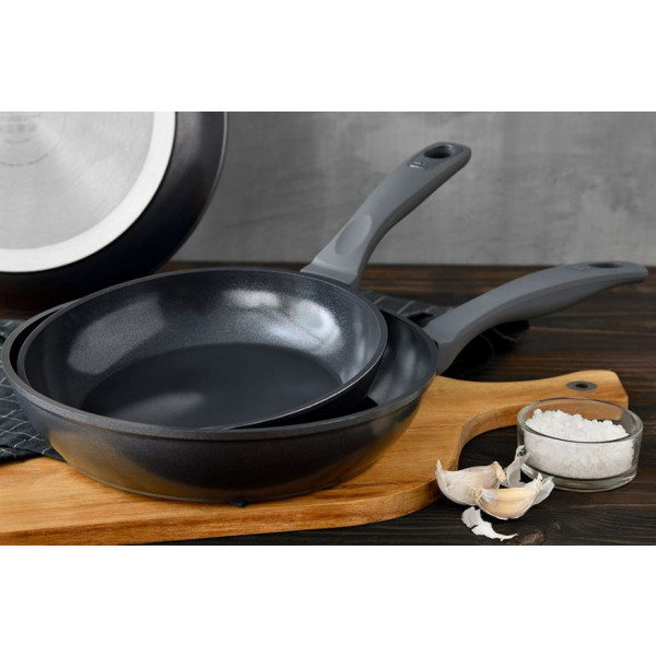 Фото - Сковорода универсальная Bergner Titan 28 см (BG-7927-GY)