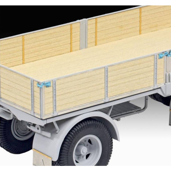 Фото - Набір для моделювання техніки Revell Вантажна машина Büssing 8000 S13 з причепом рівень 5 1:24 (RVL-07580)