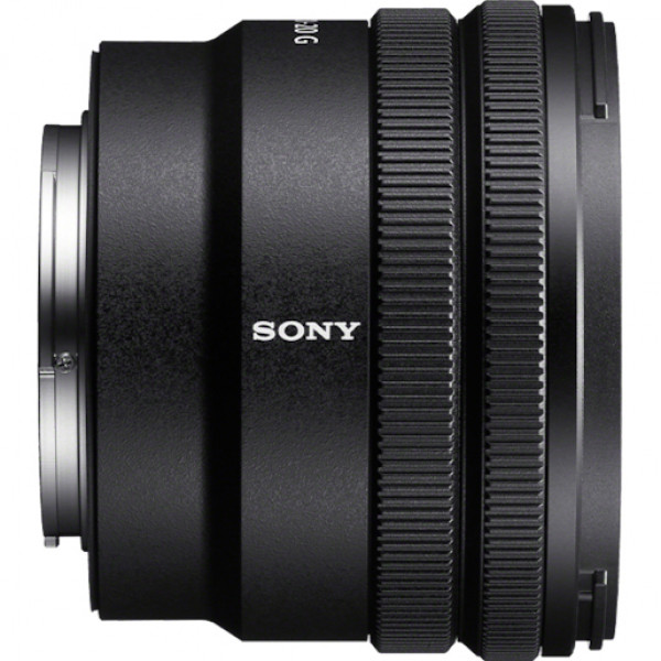 Фото - Об'єктив до фотокамери Sony SELP1020G.SYX