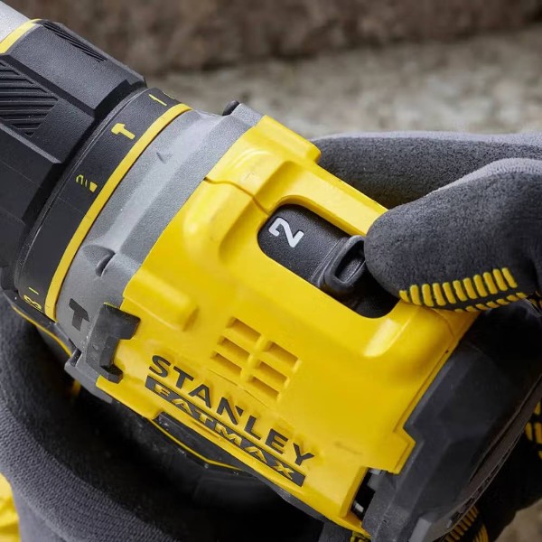 Фото - Дриль-шуруповерт Stanley FatMax SFMCD721B