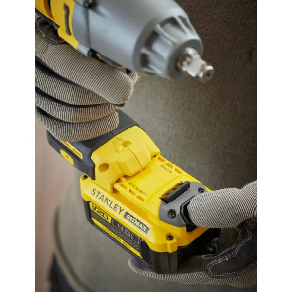 Фото - Гайковерт акумуляторний Stanley FatMax SFMCF900B