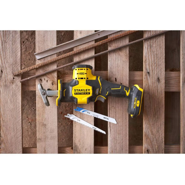 Фото - Пила сабельная Stanley FatMax18В (V20) Li-Ion (SFMCS305B)
