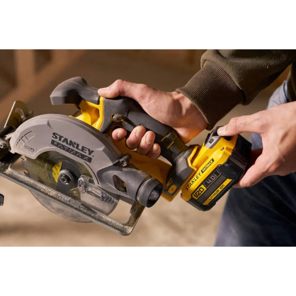 Фото - Циркулярна пила Stanley SFMCS500B