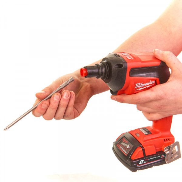 Фото - Шуруповерт Milwaukee M18 FUEL FSGC-202X (4933459199)