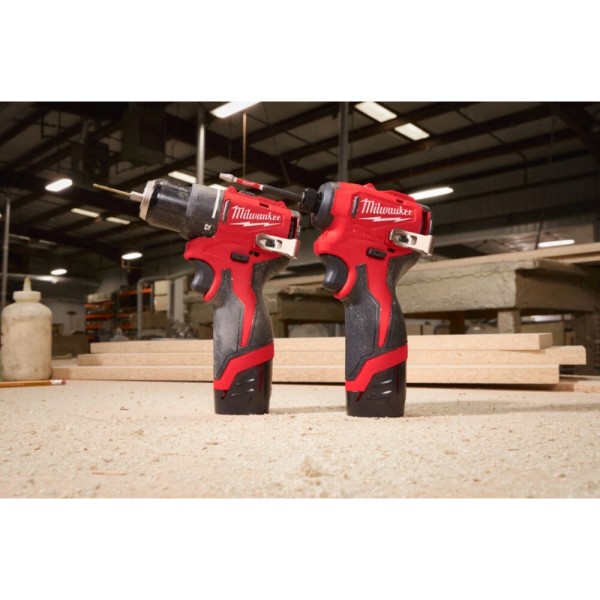 Фото - Гайковерт акумуляторний Milwaukee 1/4'' HEX M12 BLIDRC-0 (4933499689)