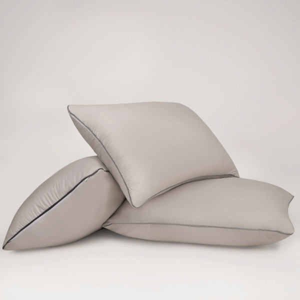 Фото - Подушка стандартная MirSon Шелковая №1028 "Silver Cloud" средняя 50х70 (2200010363852)