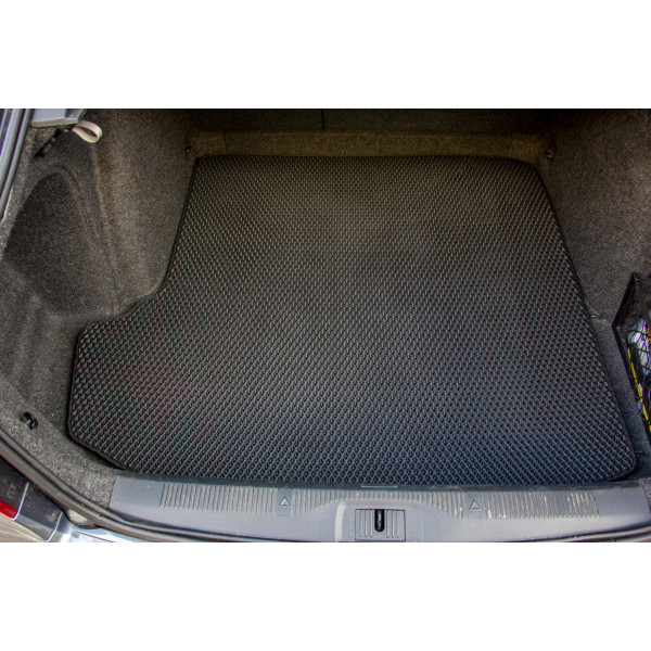 Фото - Килимки з екошкіри в багажник авто EVAtech ECO для Octavia A5 (MT, 8 clips) Skoda 2004-2013 2 поколение Liftback EU (SK12159BD1BBB)