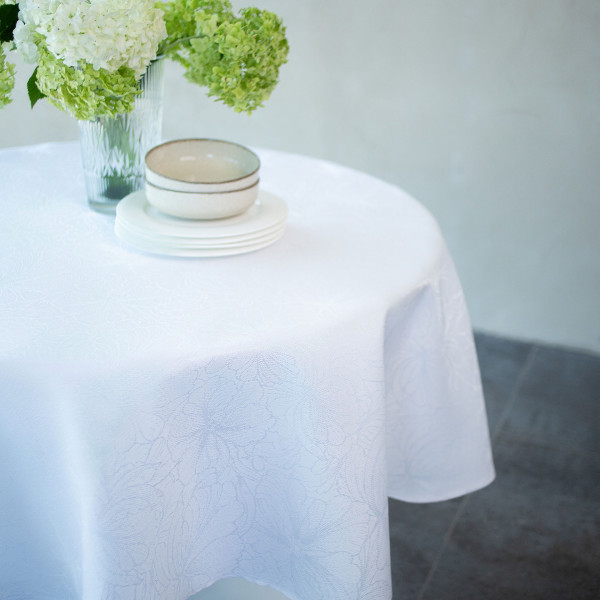 Фото - Скатерть круглая Едельвіка Мелисса белая d-160 см (116-23/00)