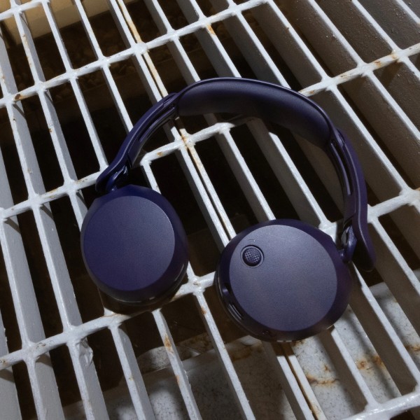 Фото - Наушники накладные беспроводные Skullcandy Icon 180 Future (S5IEW-U043)