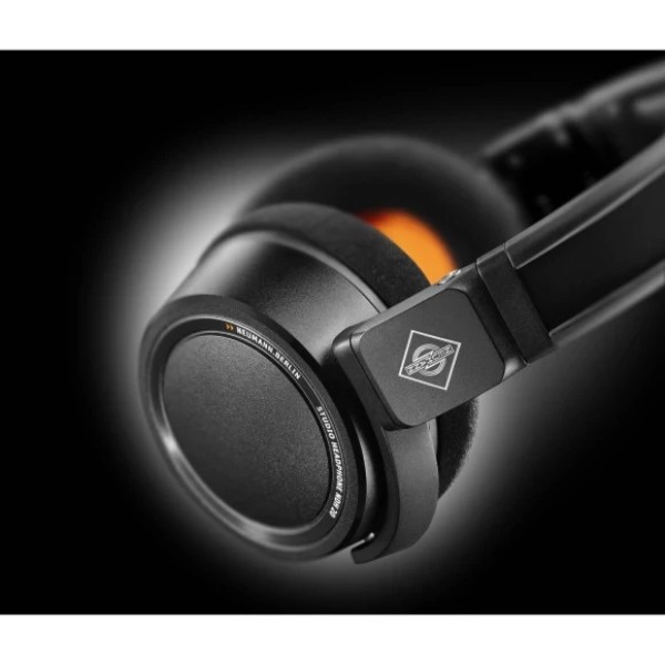Фото - Навушники повнорозмірні дротові Neumann NDH 20 Black Edition