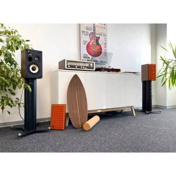 Фото - Комп'ютерна акустика компактна 2.0 JBL L52 Classic Orange (JBLL52CLASSICORG)