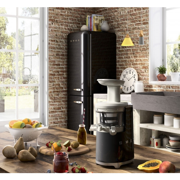 Фото - Соковыжималка шнековая Smeg SJF01BLEU