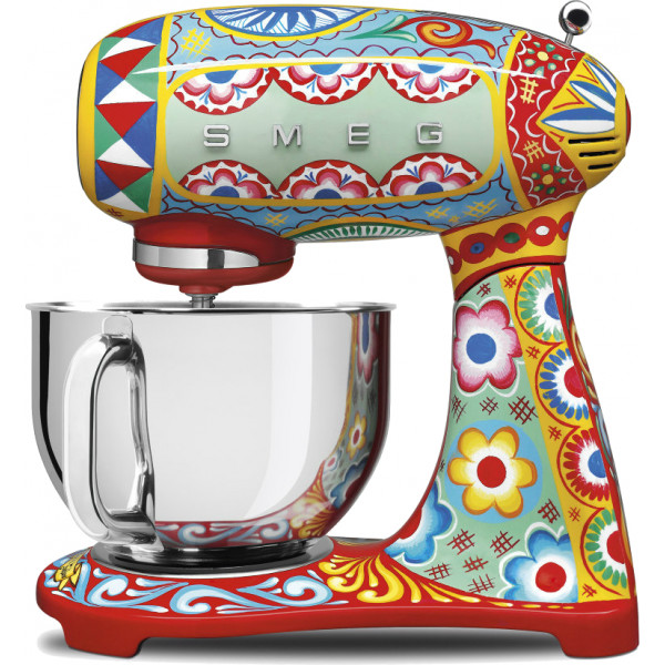 Фото - Кухонная машина Smeg SMF03DGEU