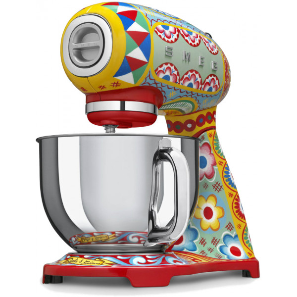 Фото - Кухонная машина Smeg SMF03DGEU