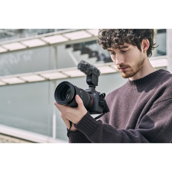 Фото - Фотокамера бездзеркальна Sony Alpha 7RM6 body black (ILCE7RM6B.FS1)