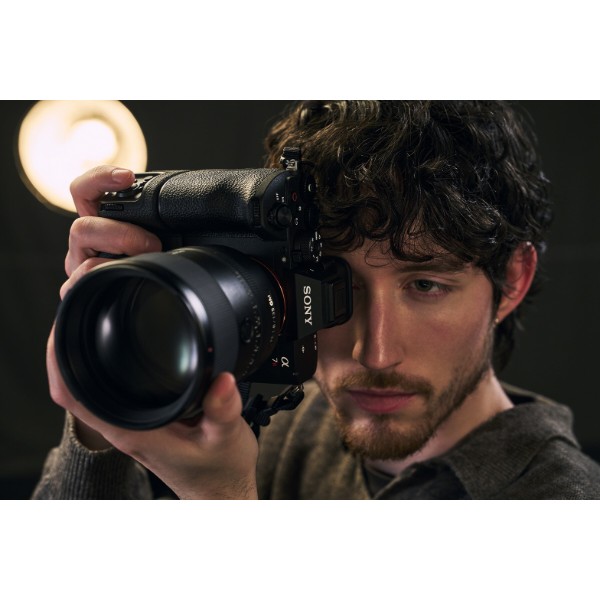 Фото - Фотокамера бездзеркальна Sony Alpha 7RM6 body black (ILCE7RM6B.FS1)