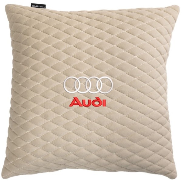 Фото - Автомобильная подушка EVAtech из алькантары 40x40 см Audi бежевая с бежевой нитью, малый ромб SPBALMRIIV003 Фото - Автомобильная подушка EVAtech из алькантары 40x40 см Audi бежевая с бежевой нитью, малый ромб SPBALMRIIV003