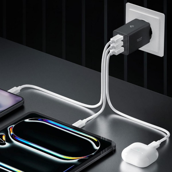 Фото - Мережевий зарядний пристрій Spigen Essential 67W Wall Charger 2Type-C + 1Type-A EE673EU black (ACH09458)