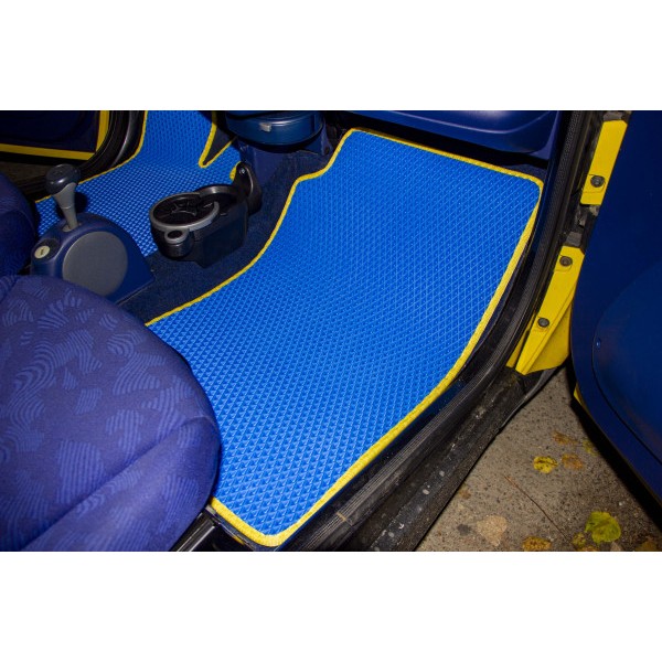 Фото - Килимки з екошкіри в салон авто передні EVAtech для Fortwo (C450) Smart 1998-2007 1 покоління Htb EU (SR21267A2BBB)