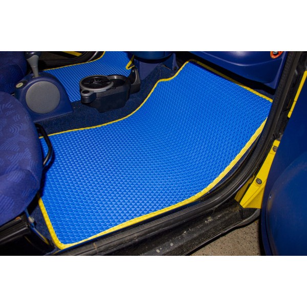 Фото - Килимки з екошкіри в салон авто передні EVAtech для Fortwo (C450) Smart 1998-2007 1 покоління Htb EU (SR21267A2BBB)