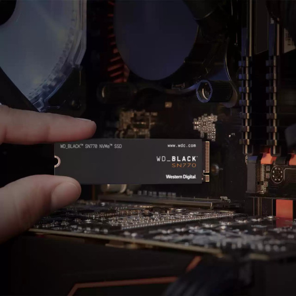 Фото - SSD-накопитель внутренний SanDisk SSD G4 M.2 NVME 250GB BK SN770 (WDS250G3X0E)