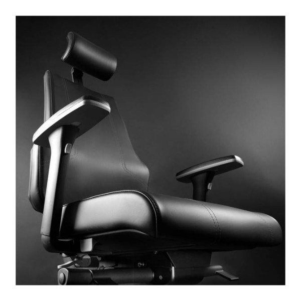 Фото - Кресло офисное Barsky StandUp Leather (ST-01)