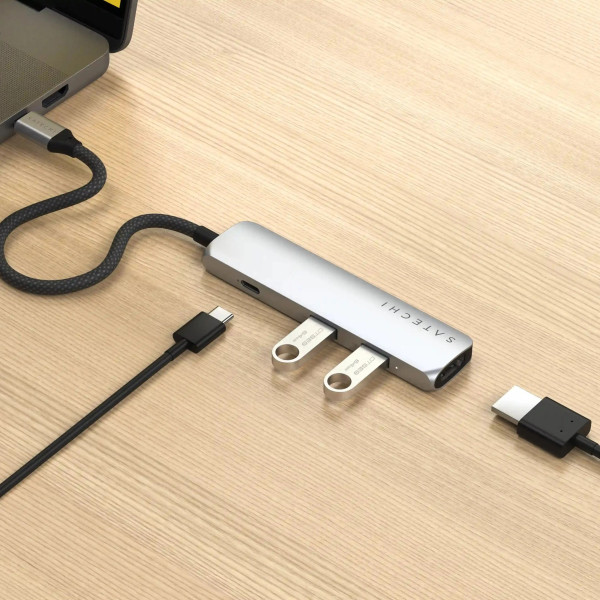 Фото - Хаб USB Satechi 4-in-1 USB-C Slim Multiport Adapter 4K Silver (ST-P4SS)