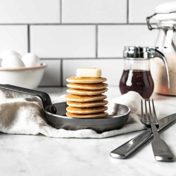 Фото - Сковорода для млинців de Buyer міні 12см для оладок 5612.12
