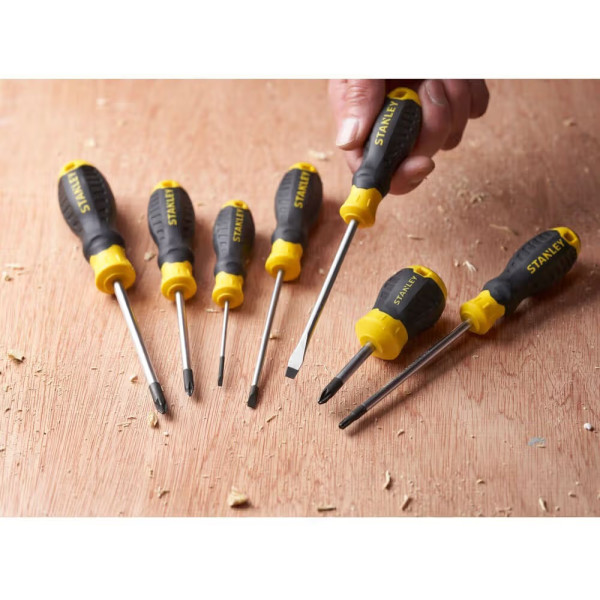 Фото - Викрутка Stanley Cushion Grip SL5.5x100 мм з жалом, що розширюється (STHT16146-0)