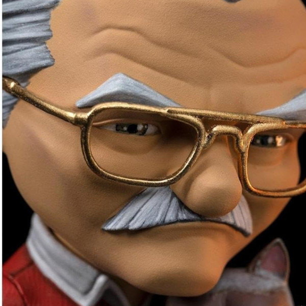 Фото - Колекційна фігурка Iron Studios MARVEL Stan Lee with Grumpy Cat - Pow! MiniCo 14 см (STNLEE71422-MC)