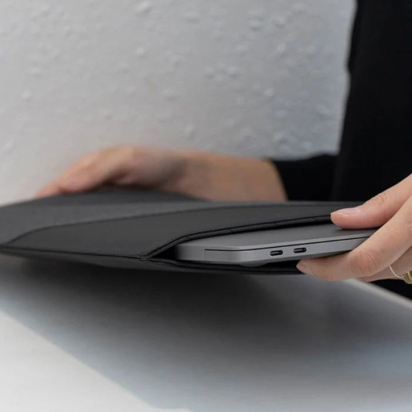 Фото - Чохол для ноутбука Native Union Stow Slim 16" Sleeve Case Slate for MacBook Pro 16/MacBook Air 15 (STOW-MBS-GRY-16)