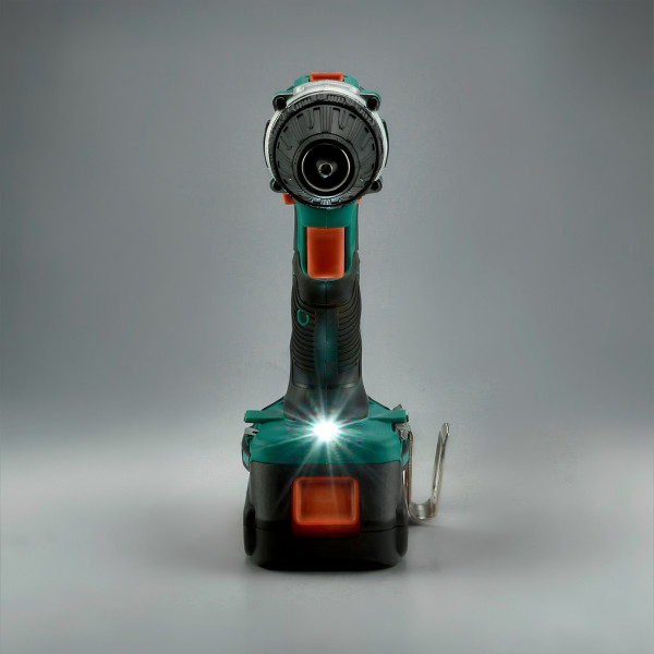 Фото - Дрель-шуруповерт Sturmax CDM3218LB