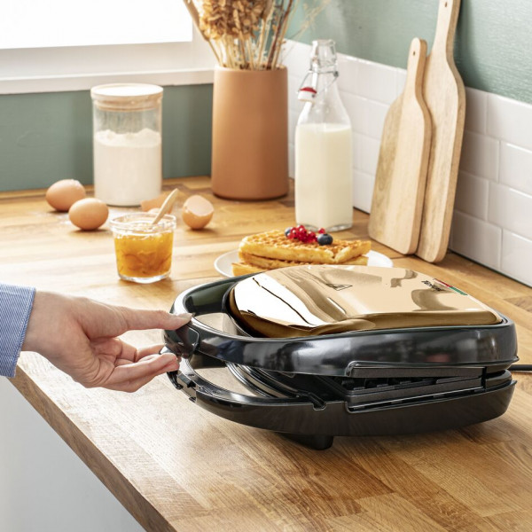 Фото - Бутербродница Tefal SW341G10