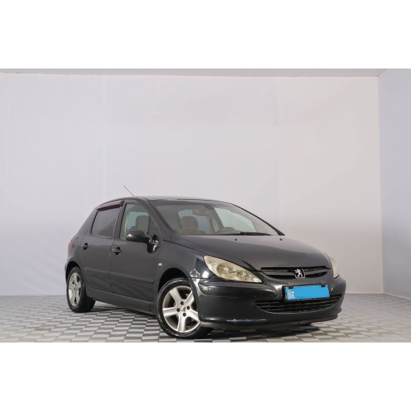 Фото - EVA коврик в багажник авто EVAtech для 307 MT Peugeot 2001-2008 1 поколение Htb EU (PT3274B1RBB)