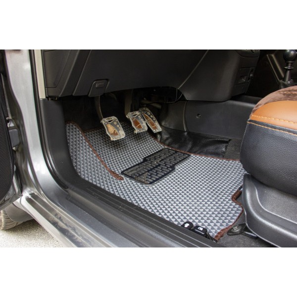 Фото - EVA килимки в салон авто EVAtech для Aveo (T200) Chevrolet 2002-2005 1 покоління Sedan EU CT33299C5RBB