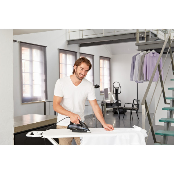 Фото - Утюг Braun 4661E-TS745A BRAUN BK