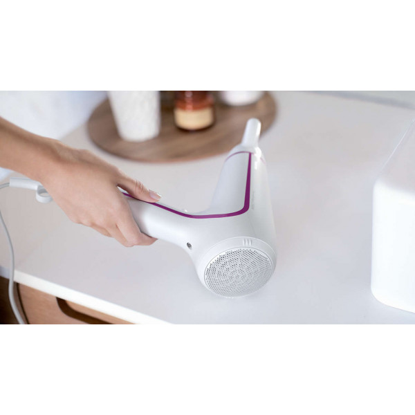 Фото - Фен Philips ThermoProtect HP8230/60